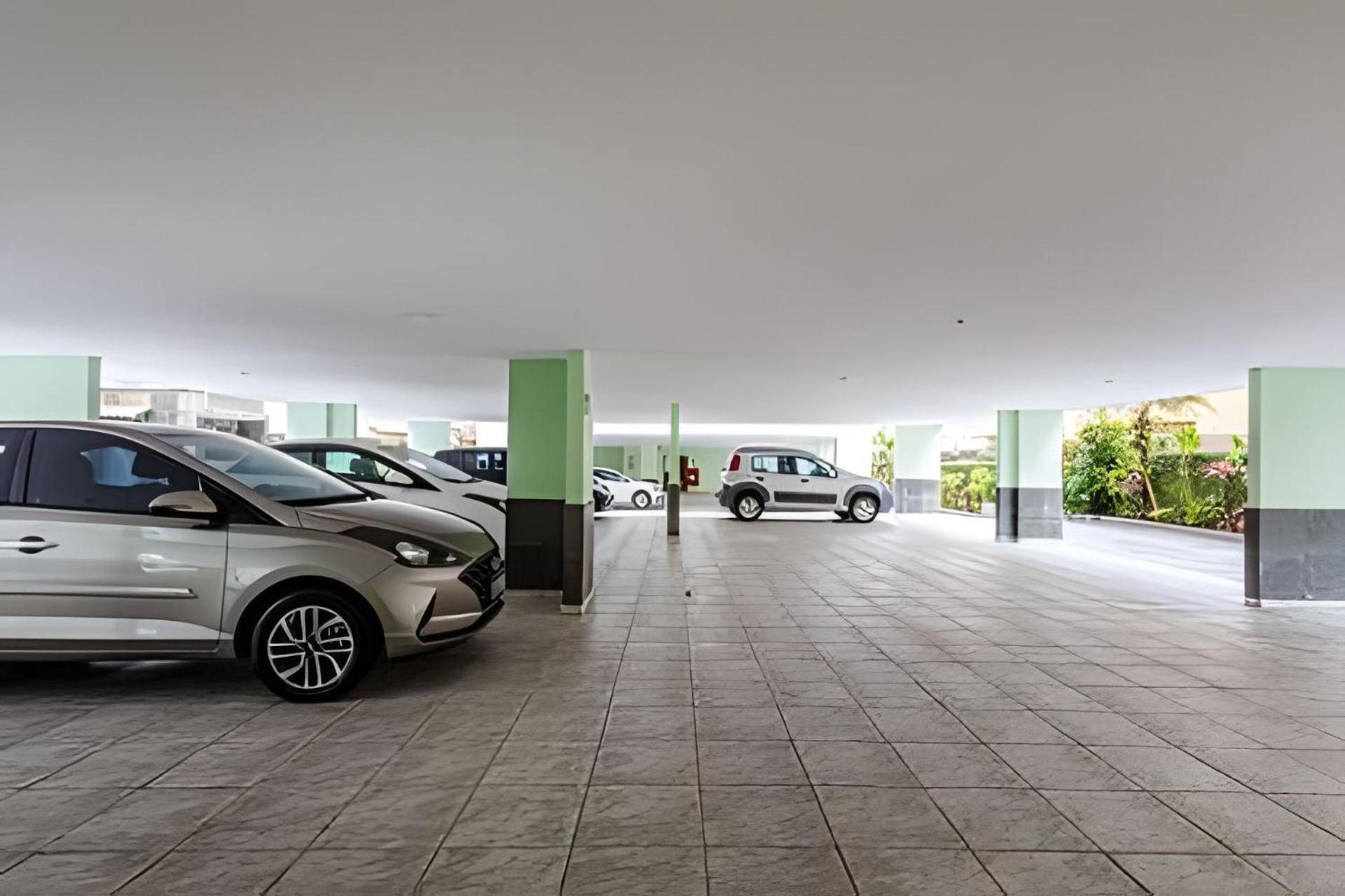 Apto Na Enseada Excelente Localizacao, 500M Da Praia, Garagem, Ar Condicionado Portaria 24 Horas Guarujá Exterior foto
