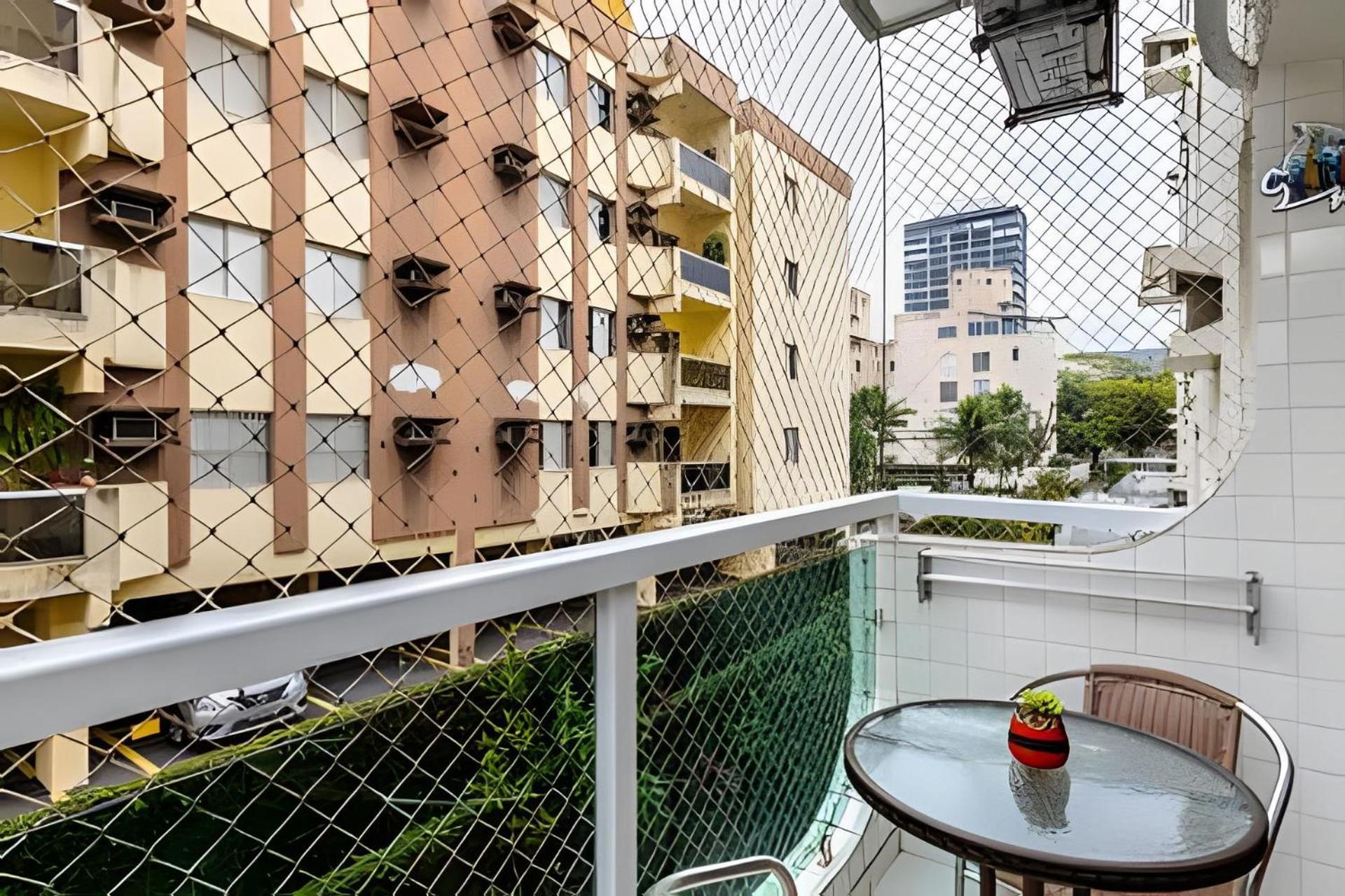Apto Na Enseada Excelente Localizacao, 500M Da Praia, Garagem, Ar Condicionado Portaria 24 Horas Guarujá Exterior foto
